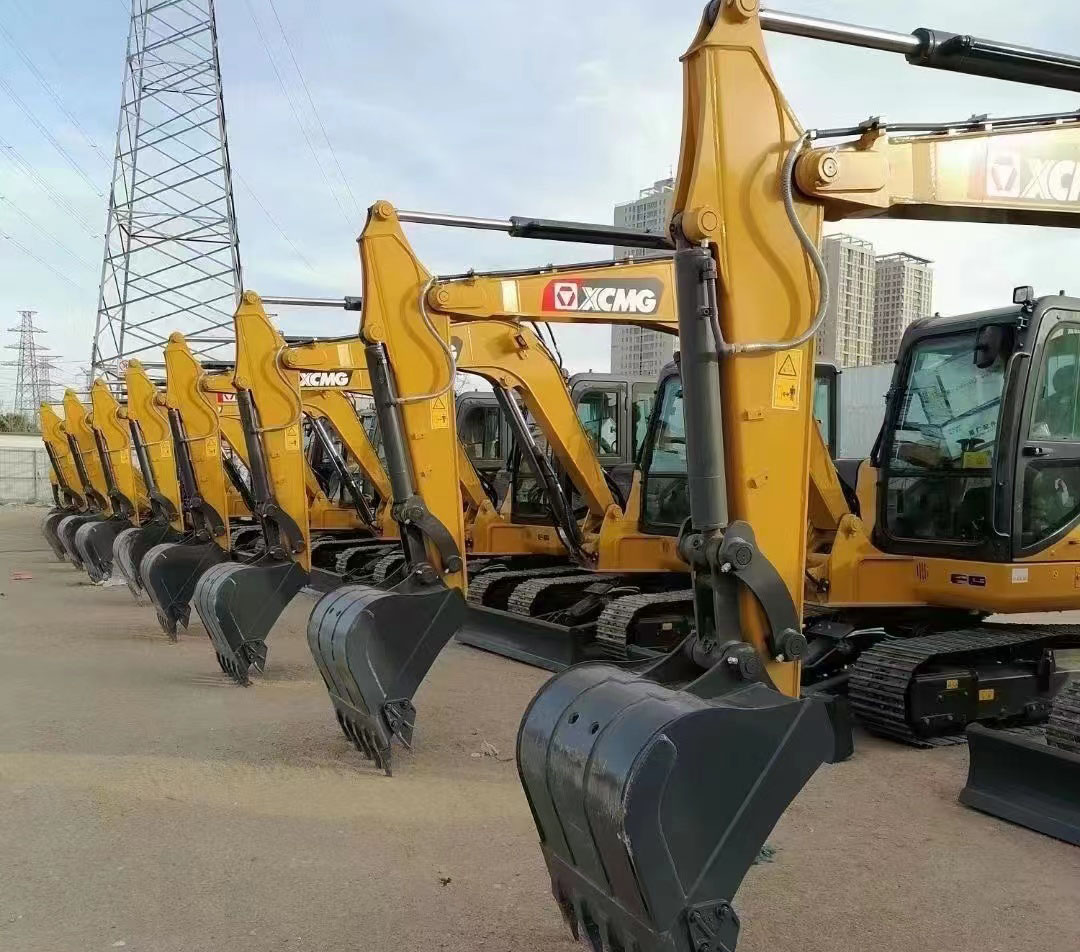 郑州挖掘机培训车辆